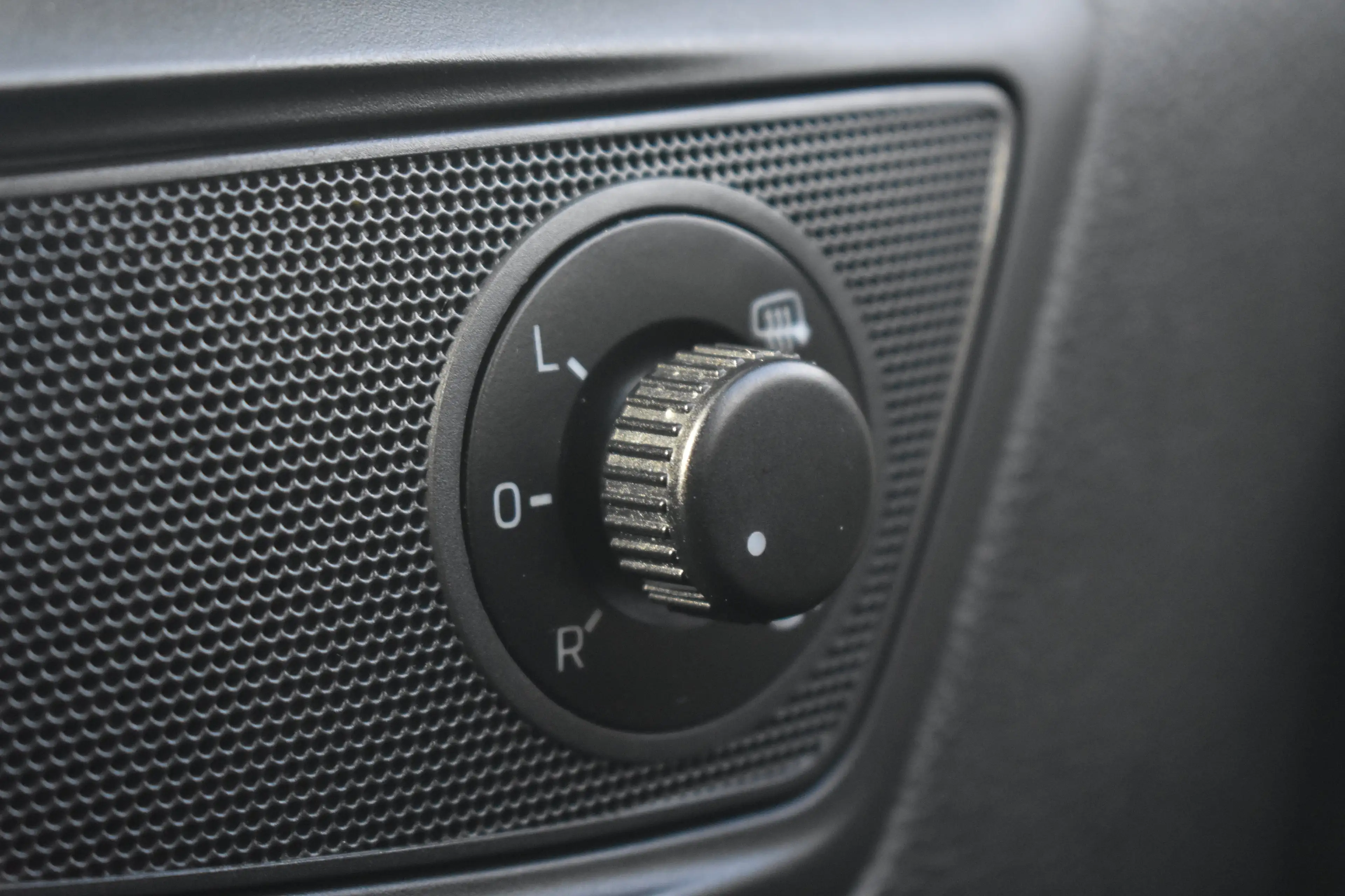 Skoda Yeti Outdoor 1.4 125PK TSI DSG Greentech JOY | Cruise C — photo 13