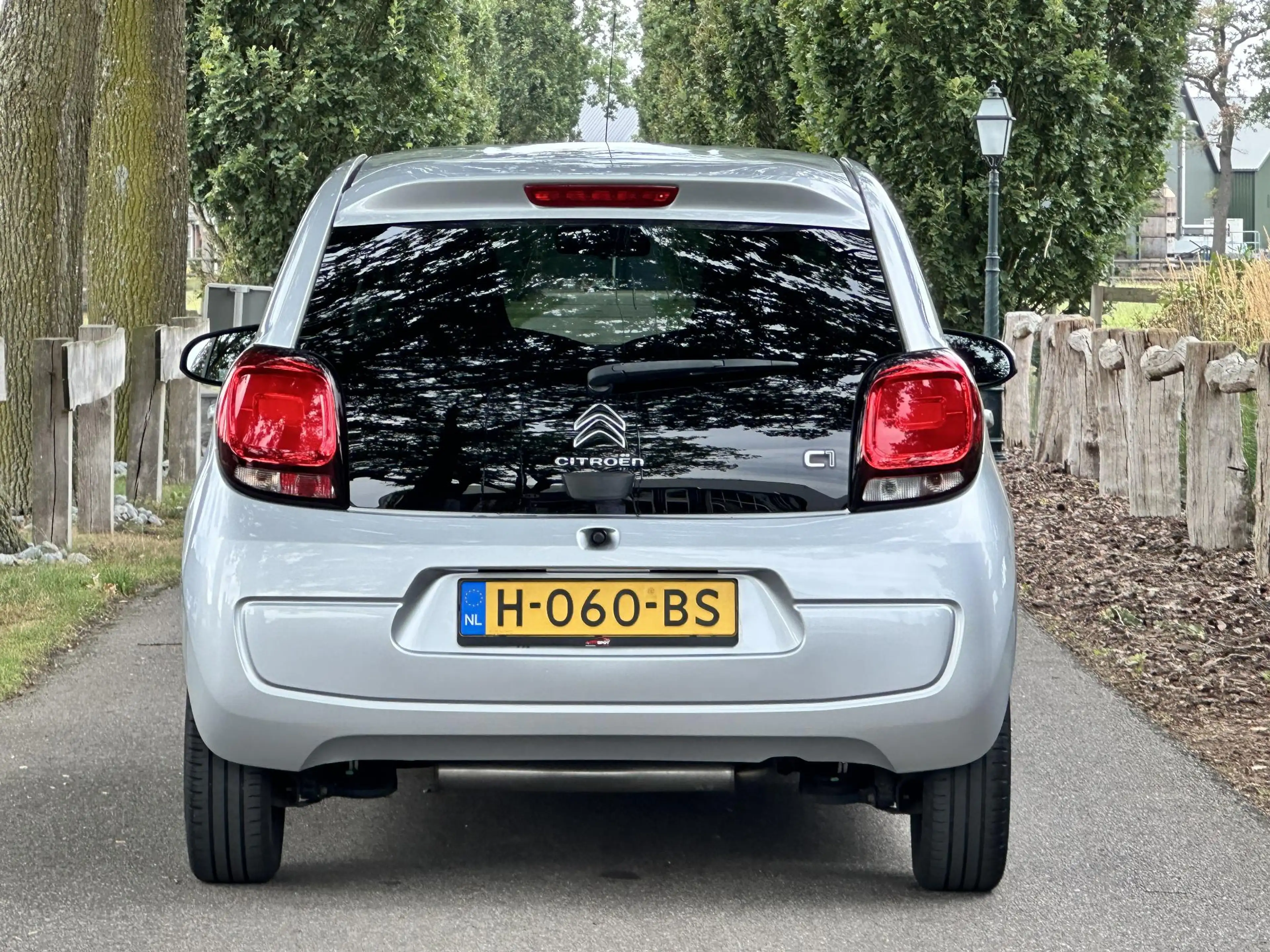 Citroen C1 1.0 VTi Feel — photo 13