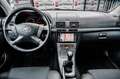 Toyota Avensis Executive 1.HAND| NAVI | AHK |  TÜV NEU Argent - thumbnail 10