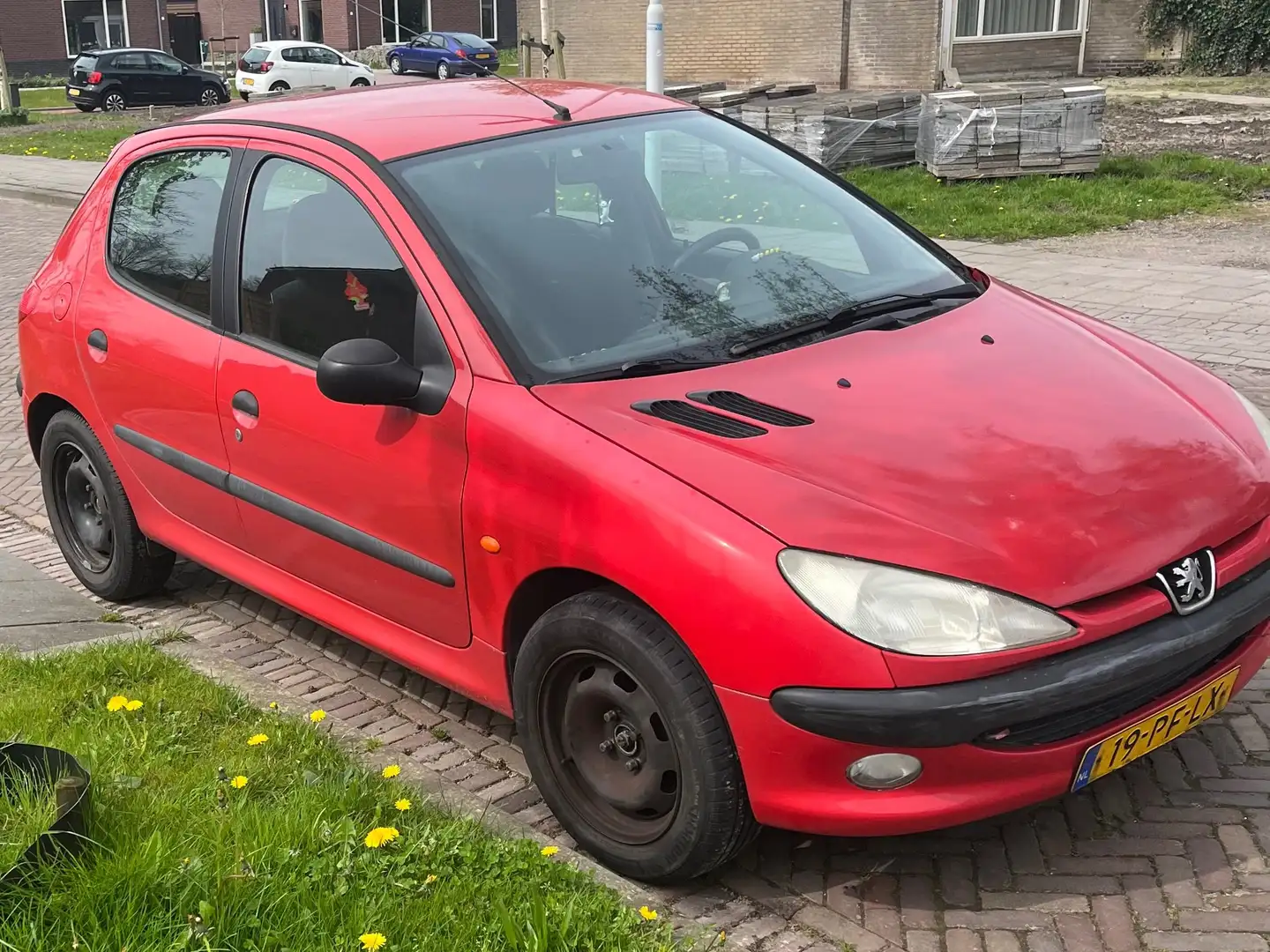 Peugeot 206 1.4 Gentry crvena - 2