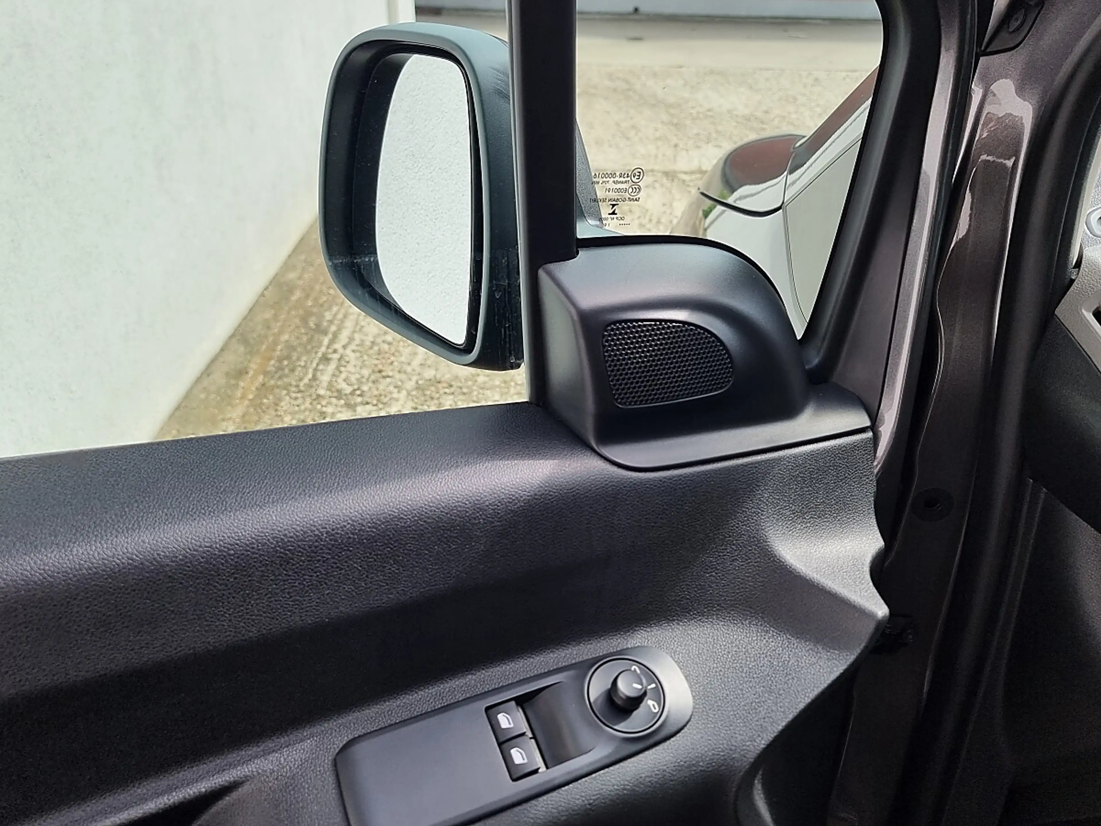 Peugeot Rifter 1,5 BlueHDI 100 S&S Active — photo 15