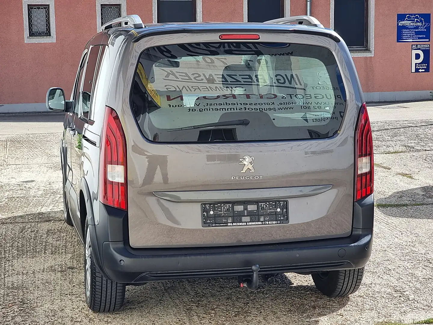 Peugeot Rifter 1,5 BlueHDI 100 S&S Active Braun - 2