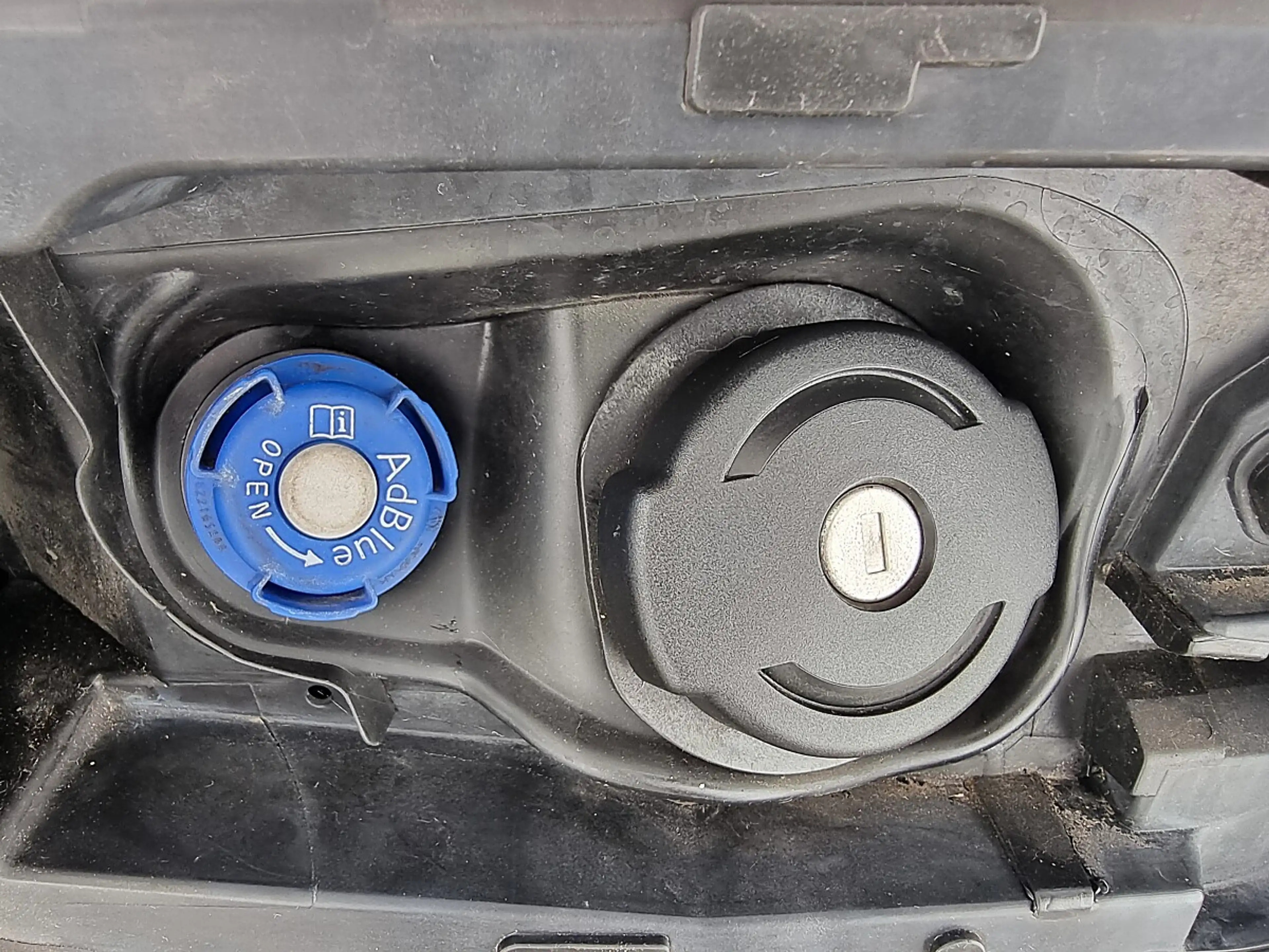 Peugeot Rifter 1,5 BlueHDI 100 S&S Active — photo 13