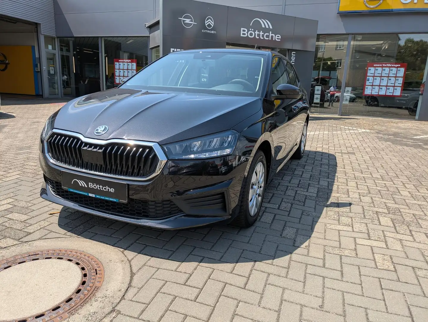 Skoda Fabia 1.0 Active *SHZ*KLIMA*PDC*BLUETOOTH* Nero - 2
