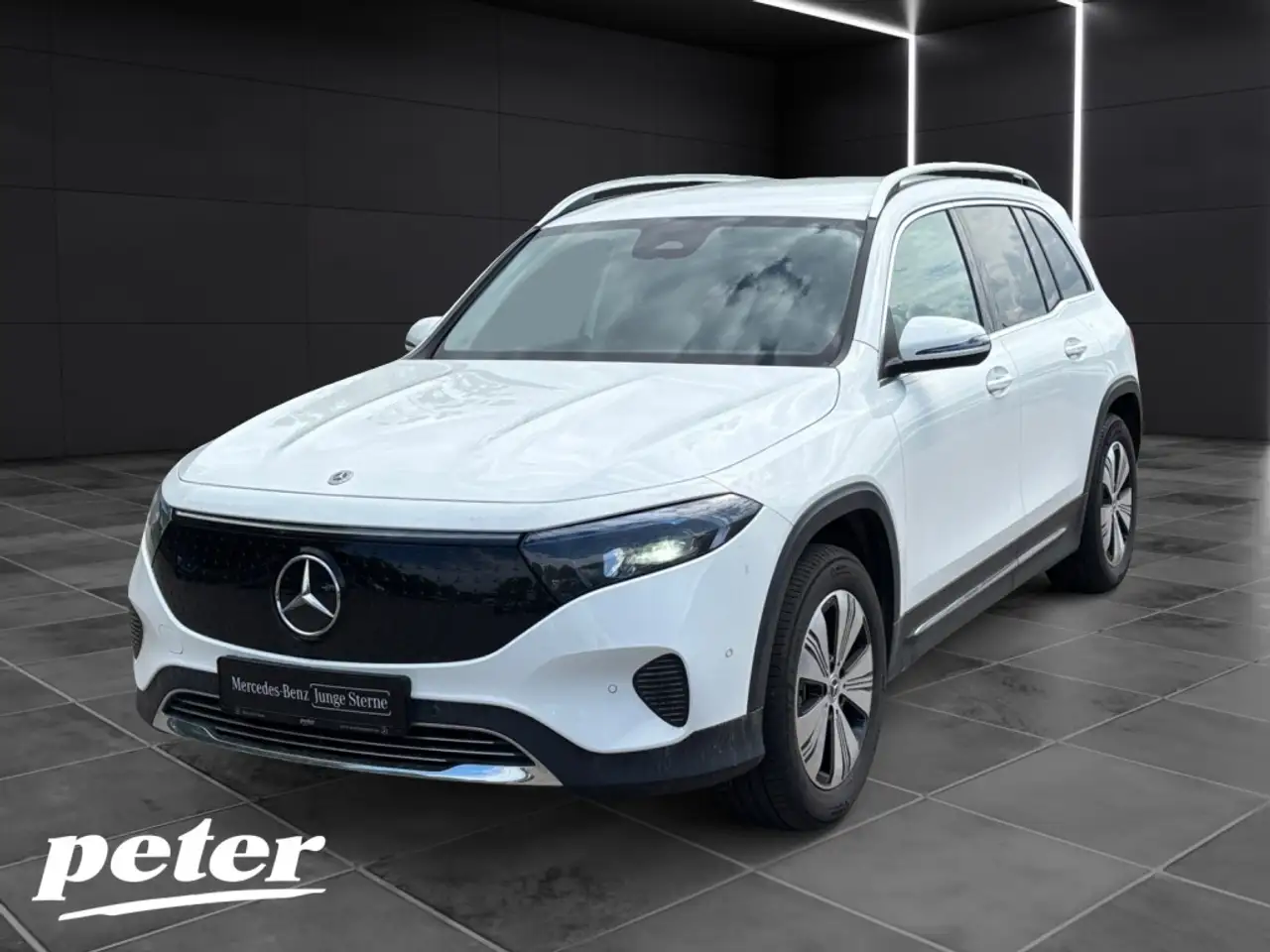 Mercedes-Benz EQB 300