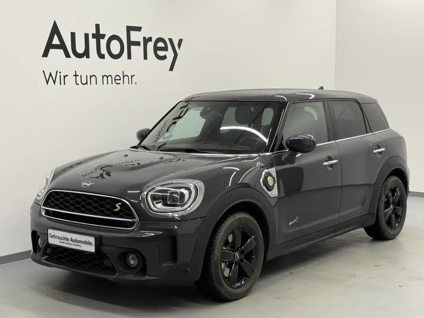 MINI Cooper SE Countryman Cooper SE Countryman Grau - 1