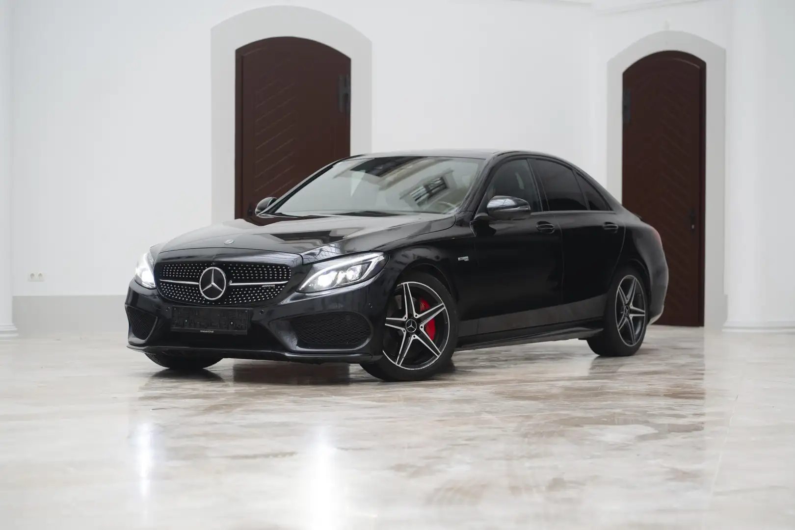 Mercedes-Benz C 43 AMG 4MATIC Aut. Schwarz - 1