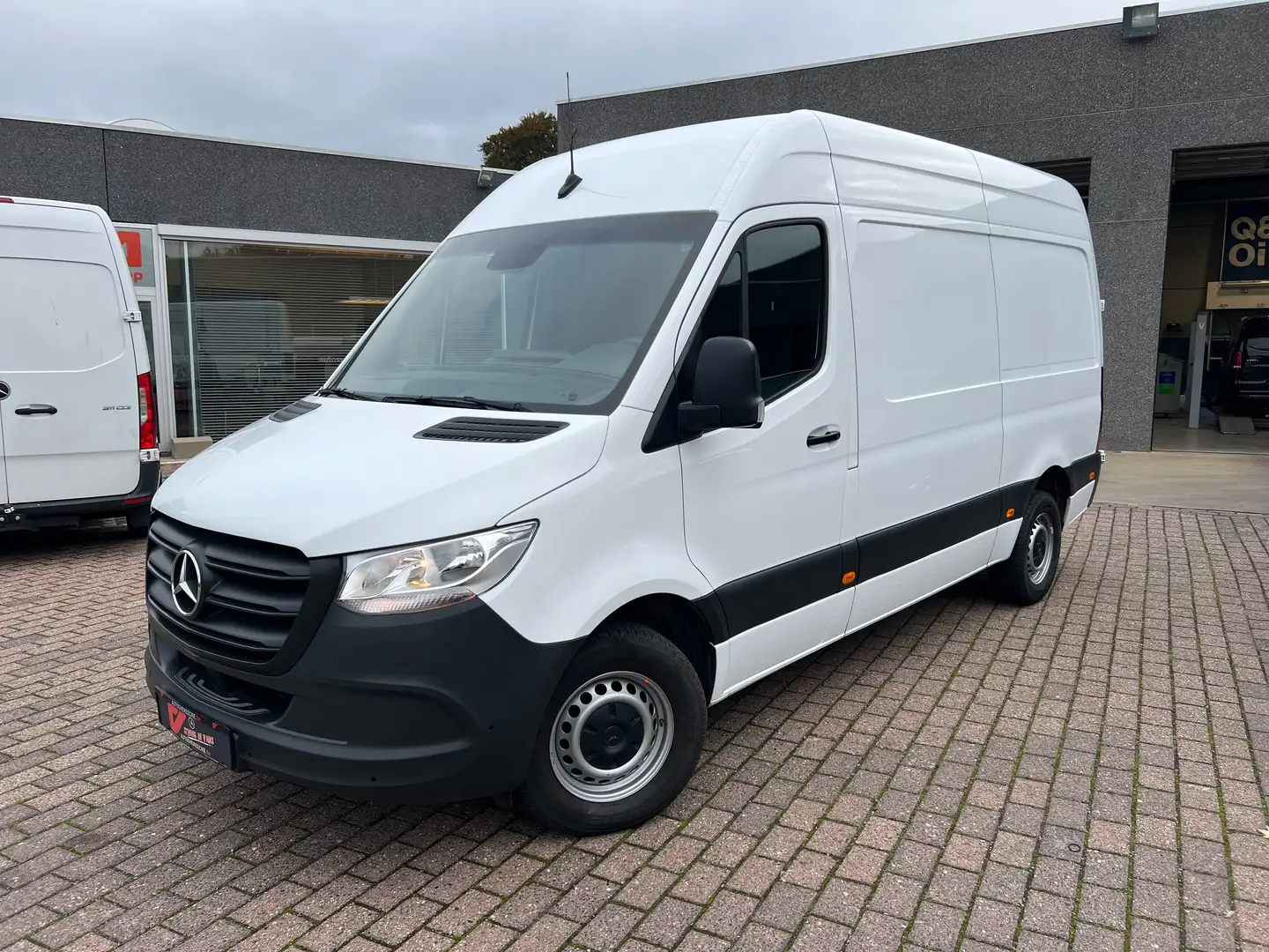 Mercedes-Benz Sprinter 317 L2H2 (€37.000ex) TREKH 3.5T | CAMERA Wit - 2