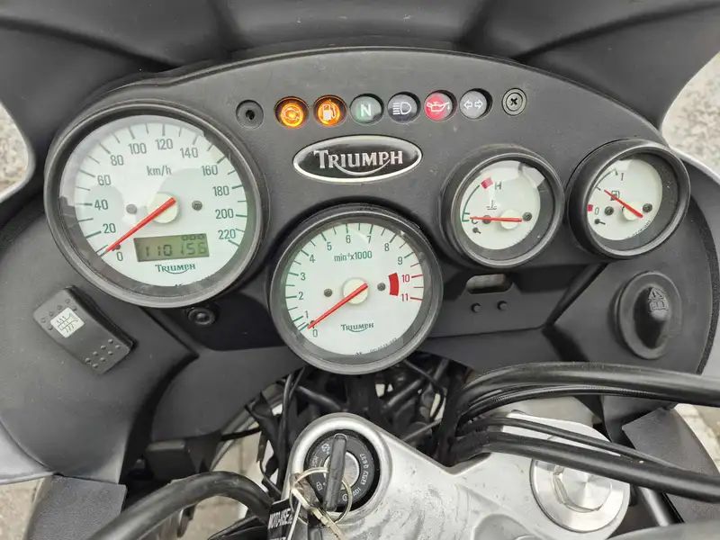 Triumph TIGER 955I - foto 5