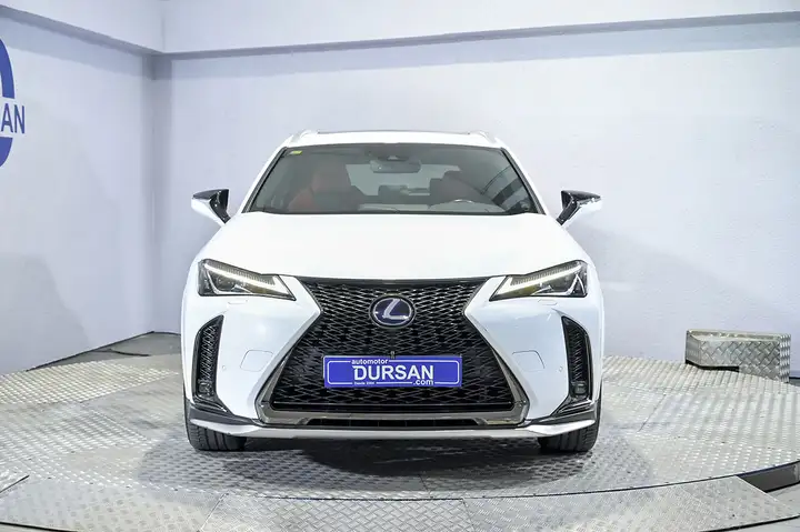 Lexus UX 250h F SPORT 2022, foto 2