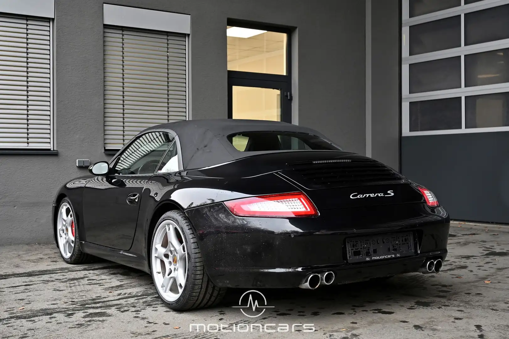 Porsche 997 911 Carrera S Чорний - 2