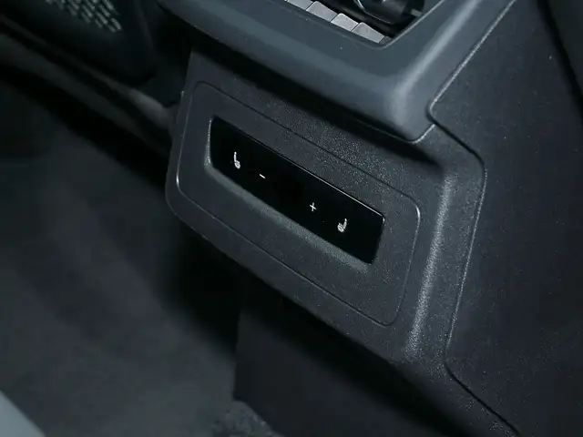 Audi Q6 E-Tron view 10