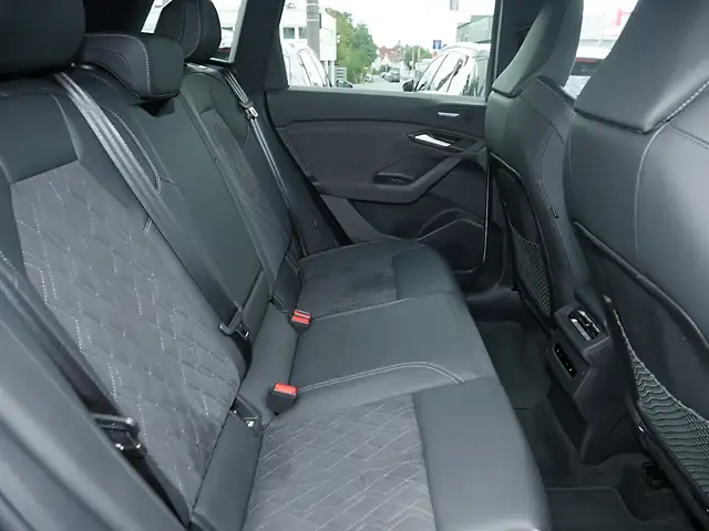 Audi Q6 E-Tron view 7