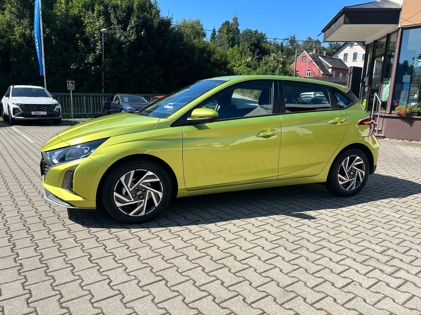 Hyundai i20 1.2 Edition Amarillo - 1