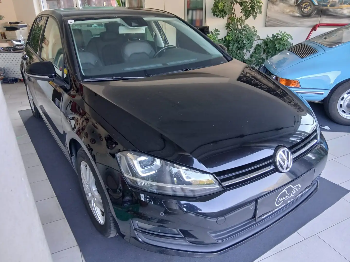 Volkswagen Golf 2.0 TDI Bluemotion Schwarz - 2