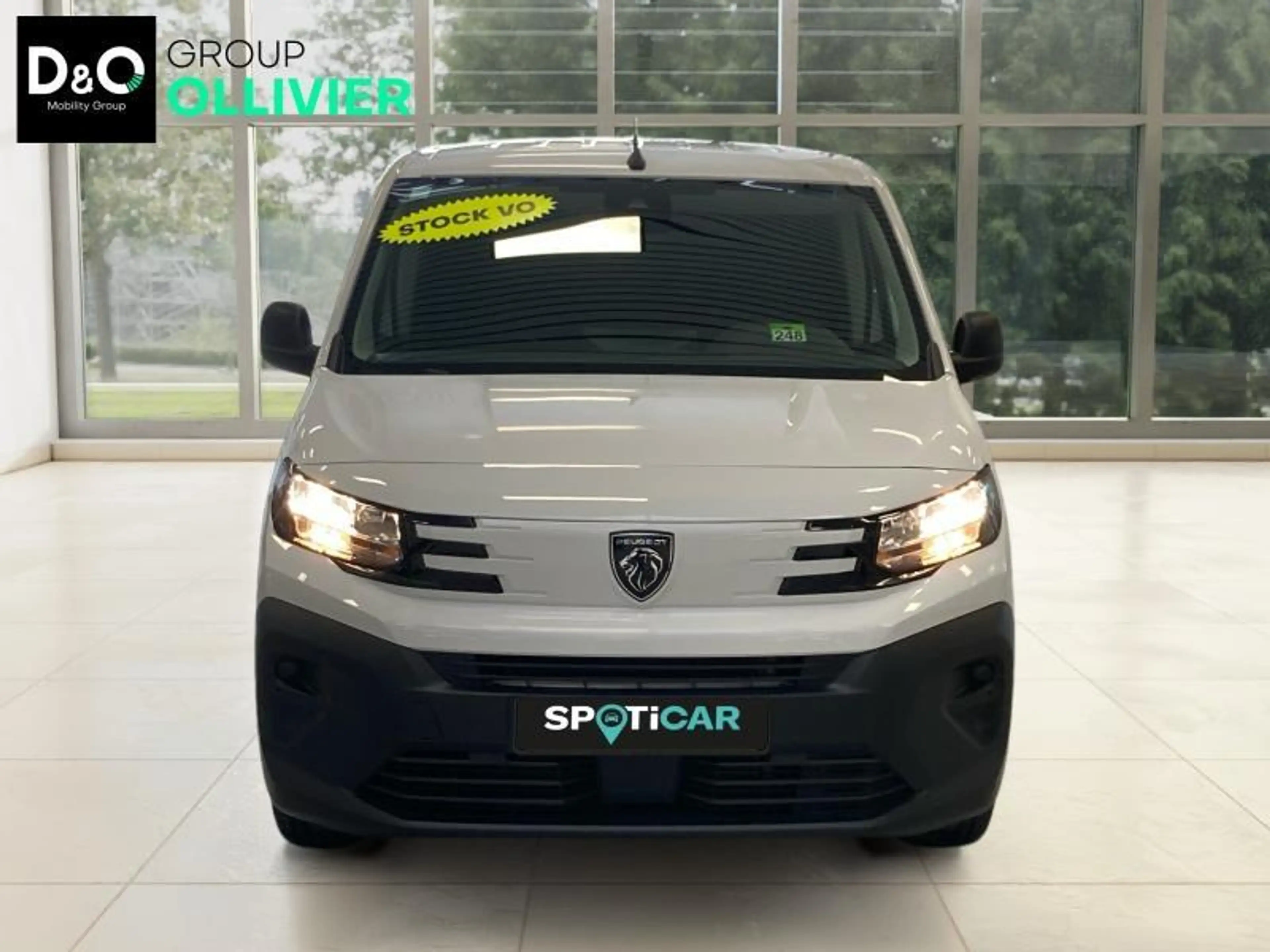 Peugeot Partner Premium - Automatqiue - Pack Bois — photo 2