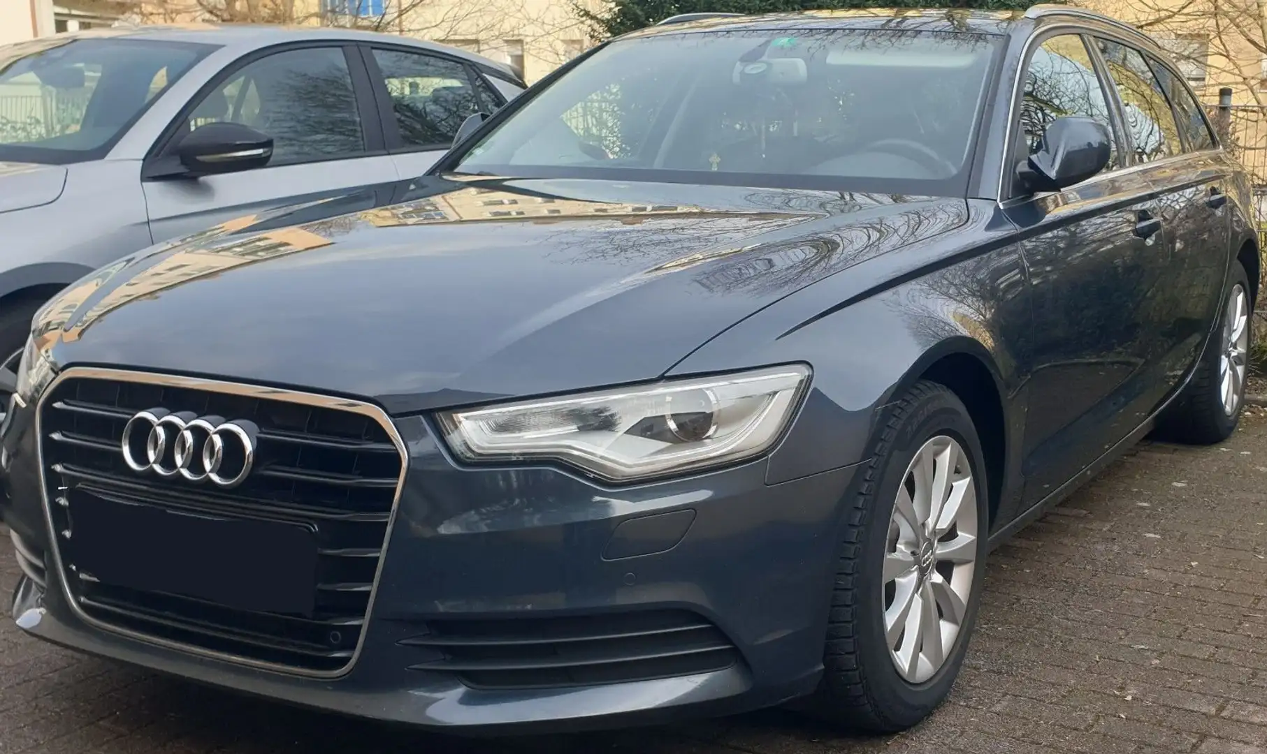 Audi A6 A6 Avant 2.0 TDI Schalter Blau - 1