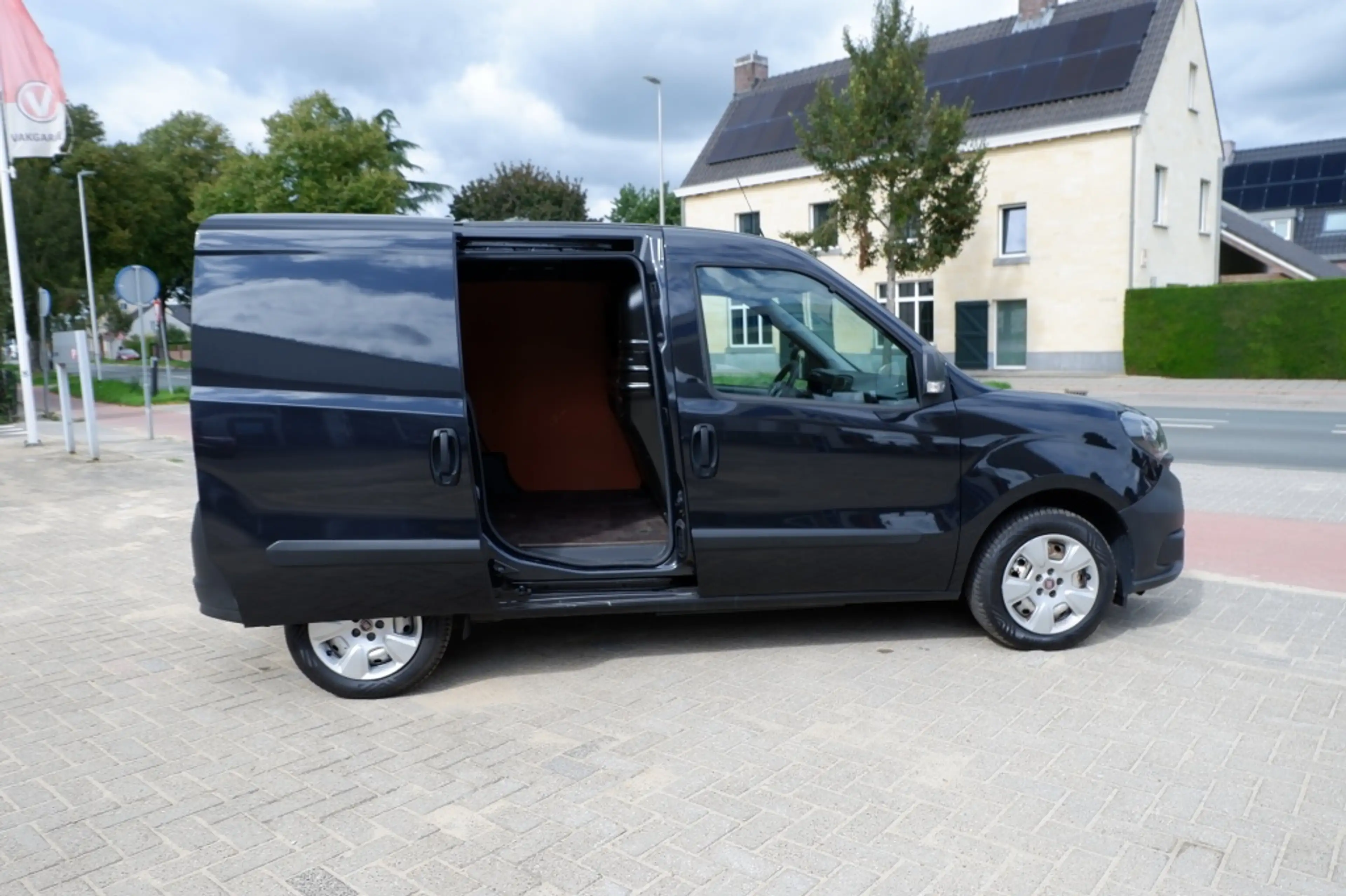 Fiat Doblo Cargo 1.6 MJ L1H1 / INCL. 12 mnd BOVAG / Trekhaak — photo 10