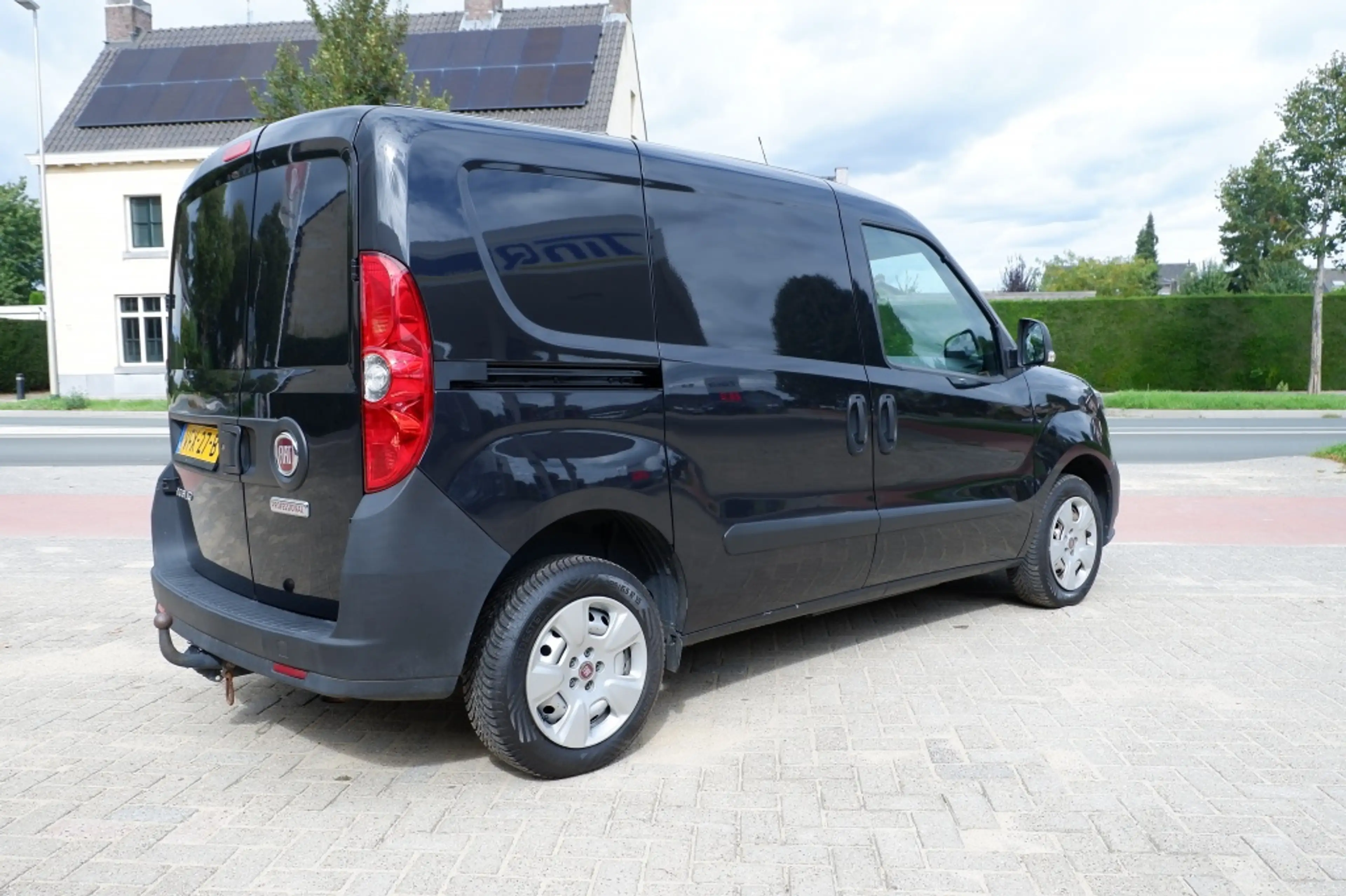 Fiat Doblo Cargo 1.6 MJ L1H1 / INCL. 12 mnd BOVAG / Trekhaak — photo 9