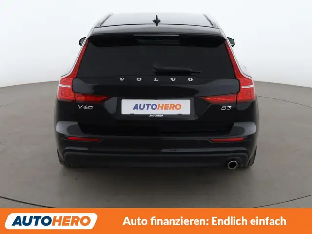 Volvo V60 view 5