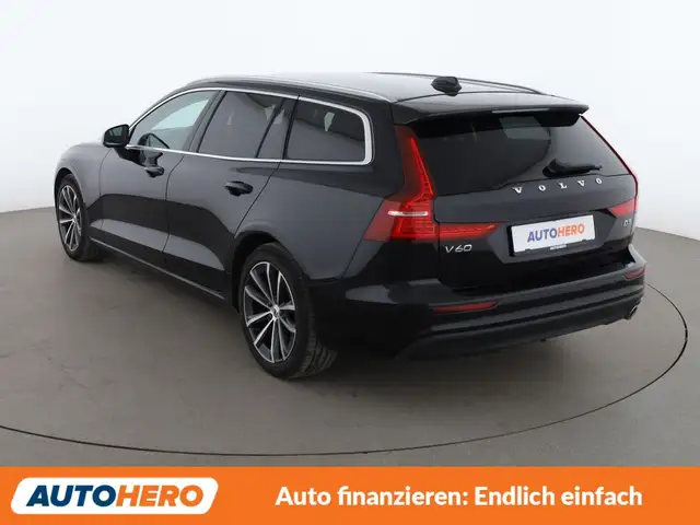 Volvo V60 view 4