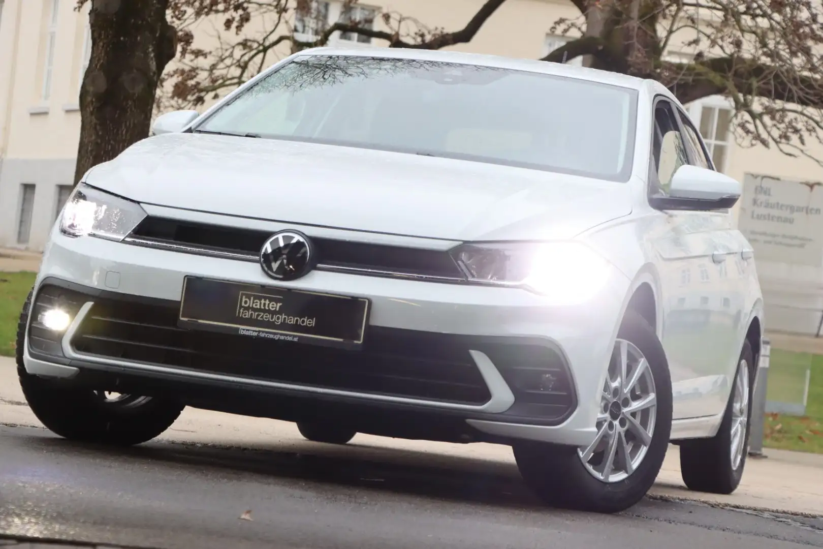 Volkswagen Polo 1.0 2024 *Garantie 08/2029 *super Ausstattung *APP - 2