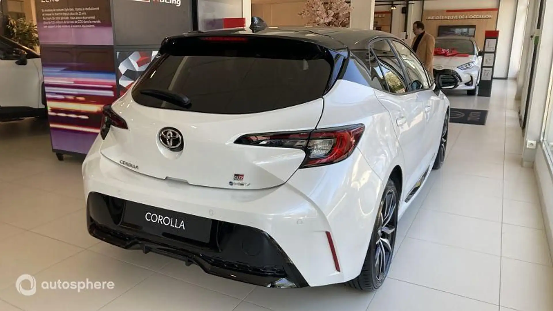 Toyota Corolla 1.8 140ch GR Sport MY24 - 2