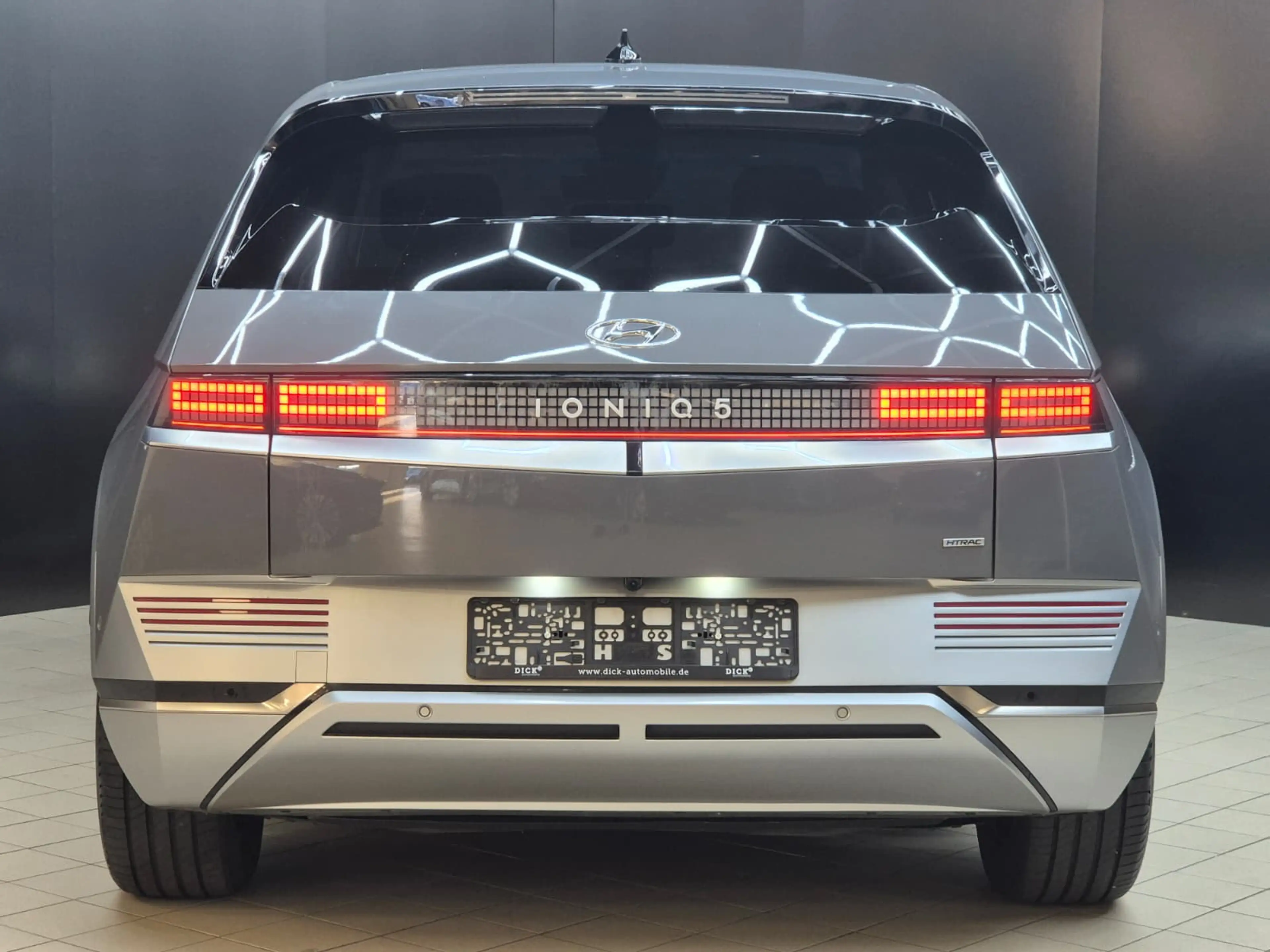 Hyundai IONIQ 5 Uniq 4WD SOLAR+LED+SHZ+HEAD+BOSE+360°+WP — photo 7