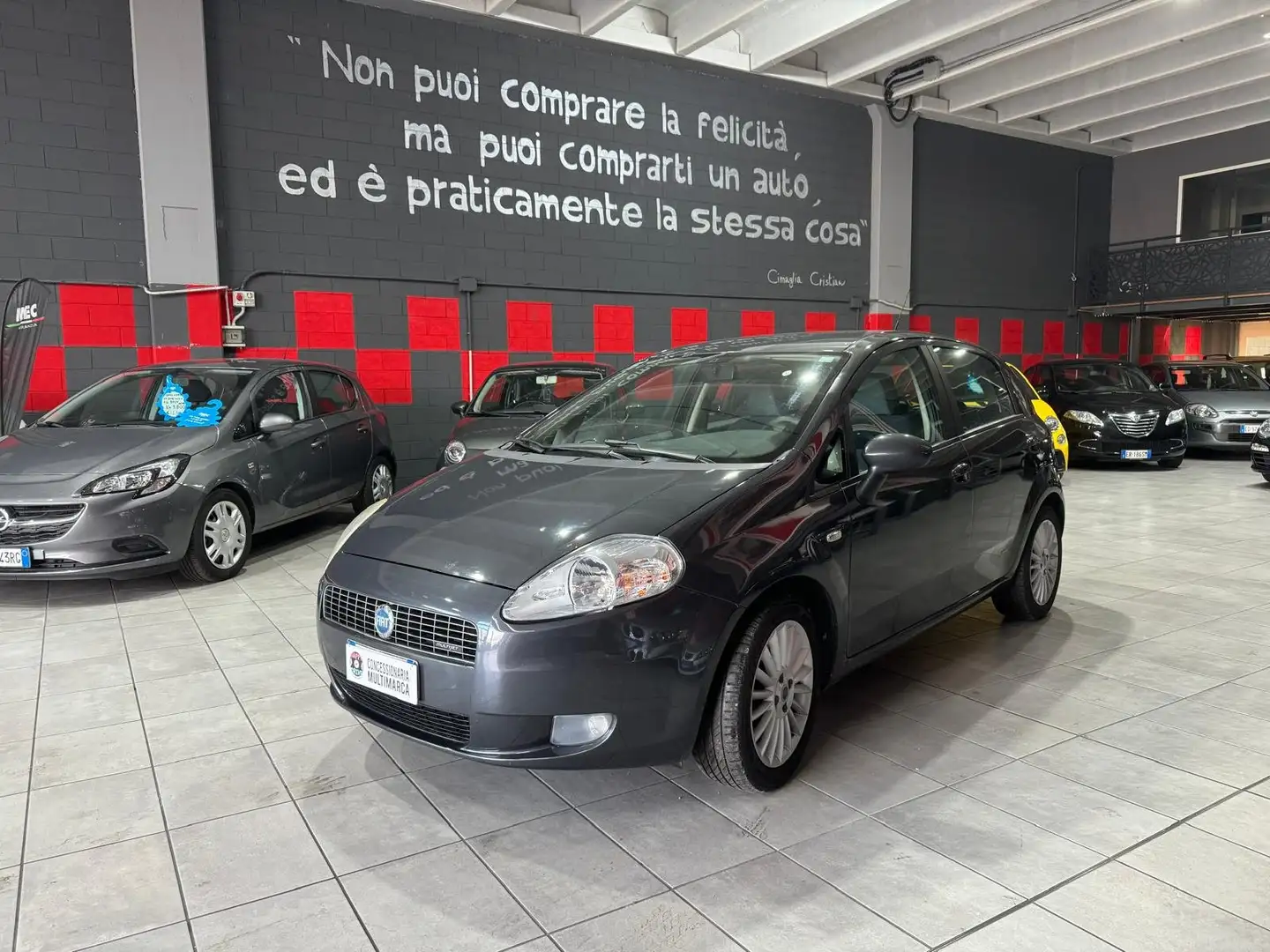 Fiat Grande Punto 5p 1.3 mjt 16v Dynamic 90cv Grigio - 1