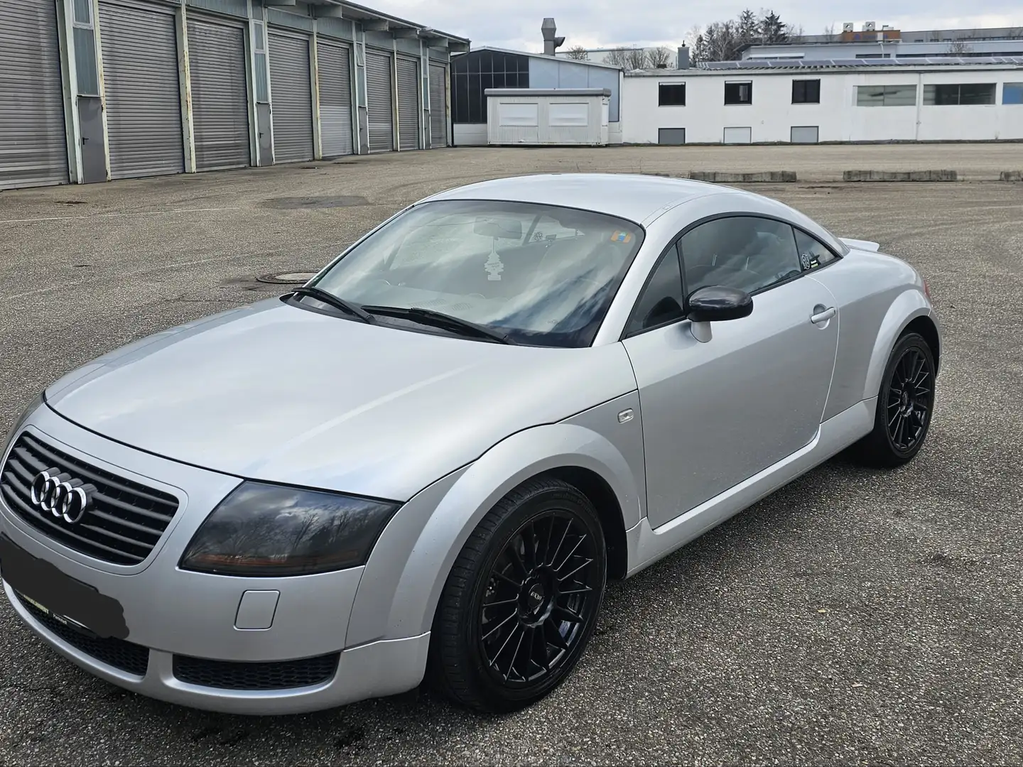 Audi TT Coupe 1.8 T Argintiu - 1