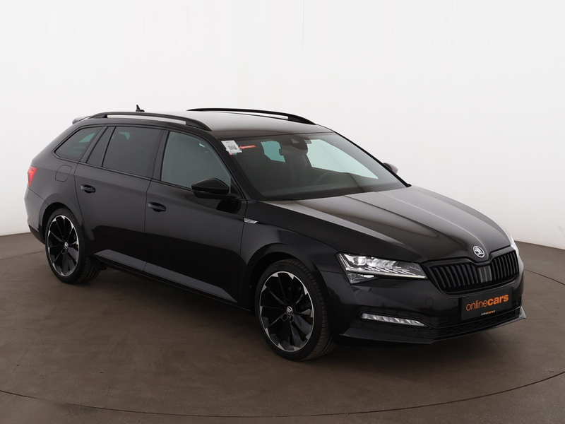 Skoda Superb Combi 2.0 TDI Sportline Aut MATRIX RADAR — photo 4