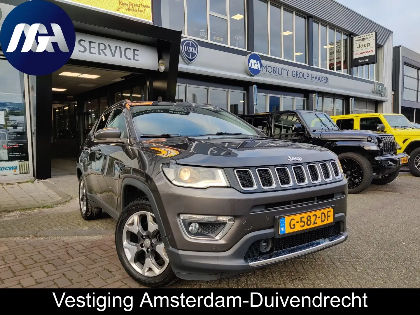 Jeep Compass 140pk Limited Leder Beats Grigio - 1