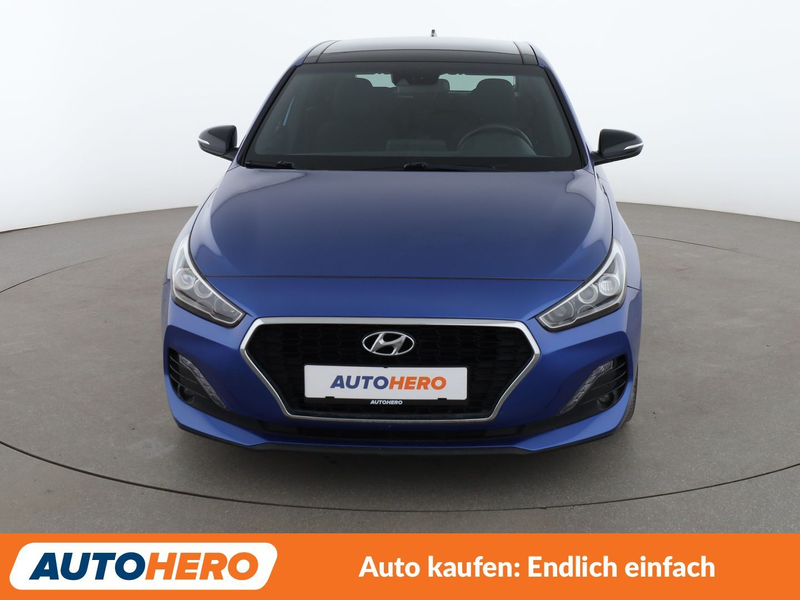 Hyundai i30 1.4 TGDI Passion +*NAVI*TEMPO*CAM*PDC*SHZ*KLIMA* — photo 9