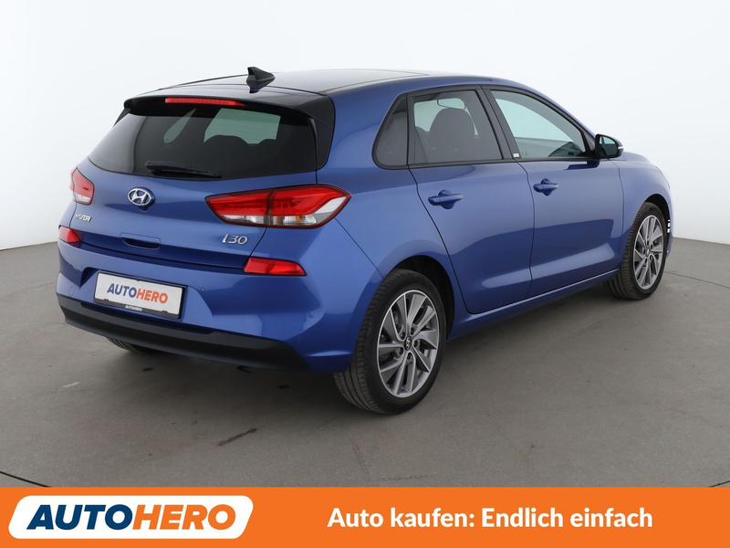 Hyundai i30 1.4 TGDI Passion +*NAVI*TEMPO*CAM*PDC*SHZ*KLIMA* — photo 6