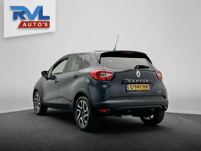 Renault Captur view 3