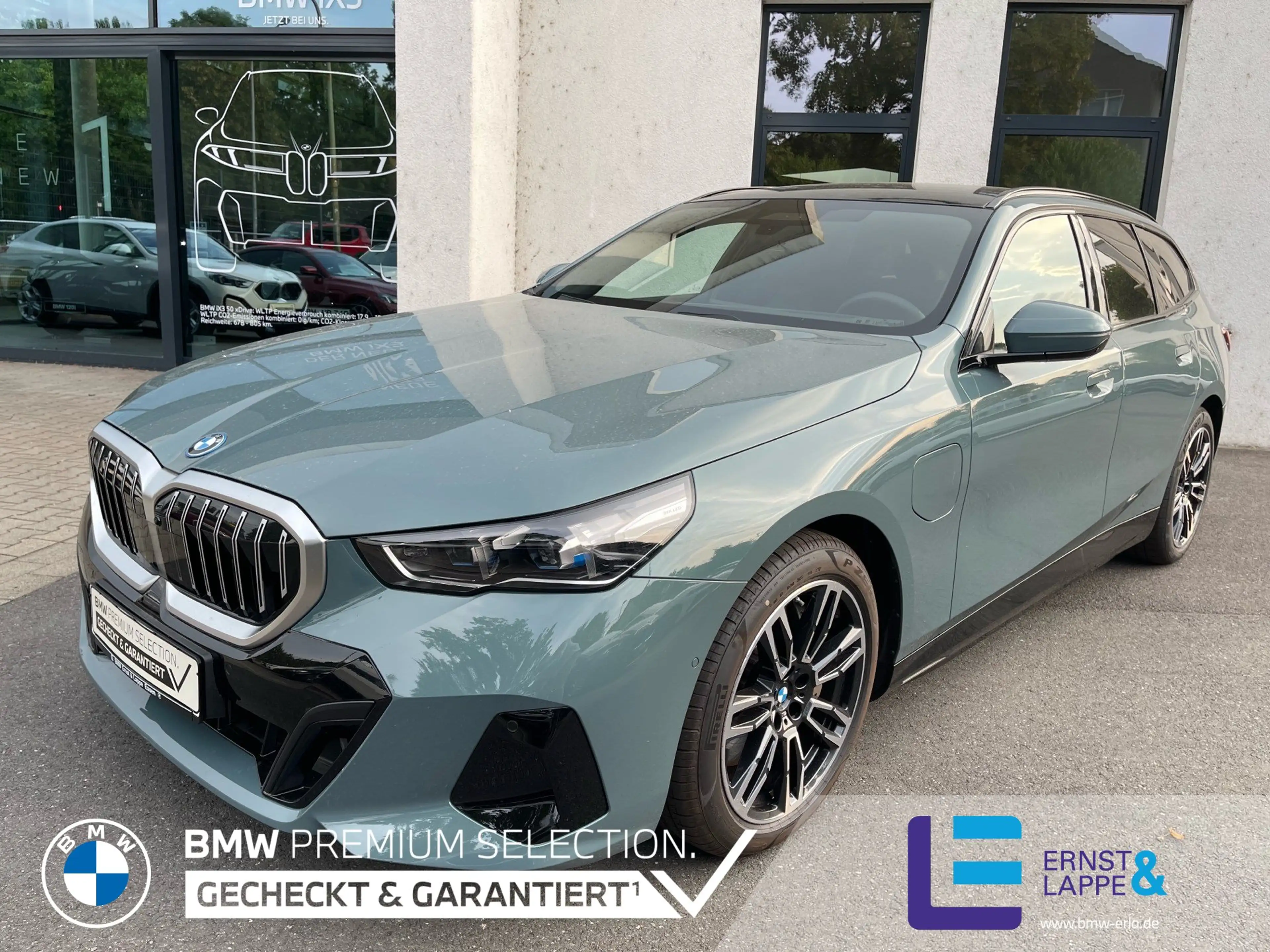 BMW 550 e xDrive Tour. M Sport || AHK Pano Autobahnass