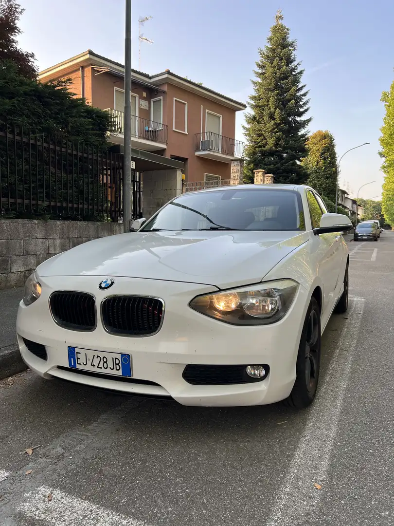 BMW 116 BMW F20 116i 170cv Bianco - 1