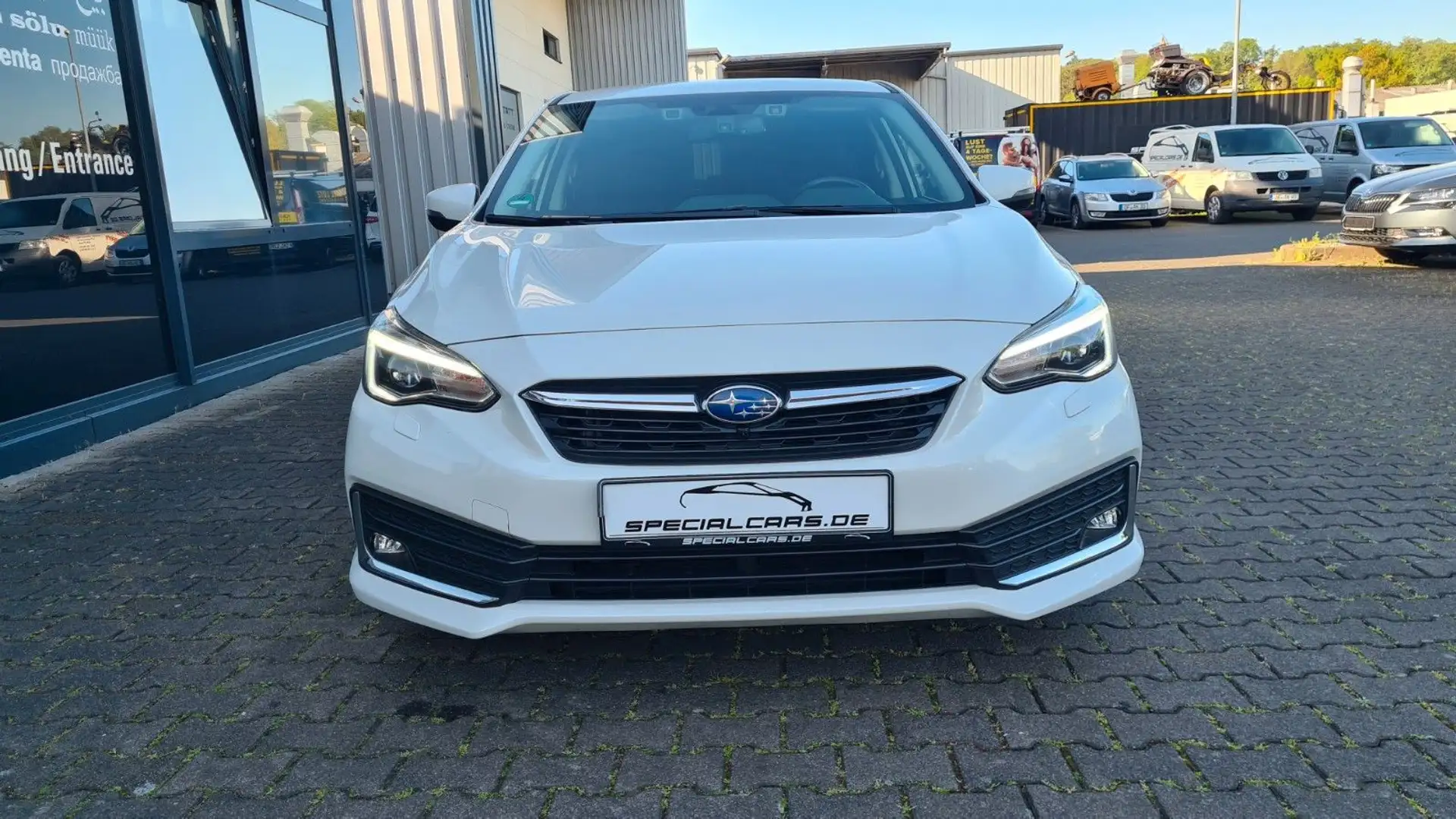 Subaru Impreza Exclusive 1.6 AUT - ASSISTS - LED - CAM Bílá - 2