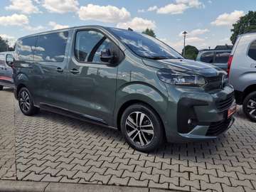 Plus M HDI180EAT8, AHK, Klimapaket, Navi, Rückfahrkamera