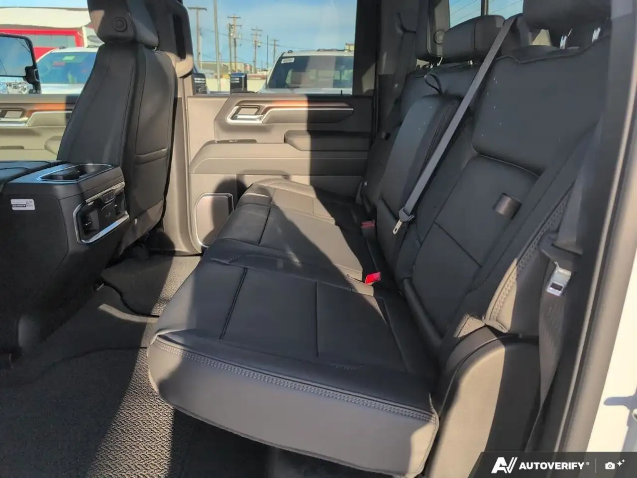 GMC Sierra 2500HD снимка GMC Sierra 2500HD
