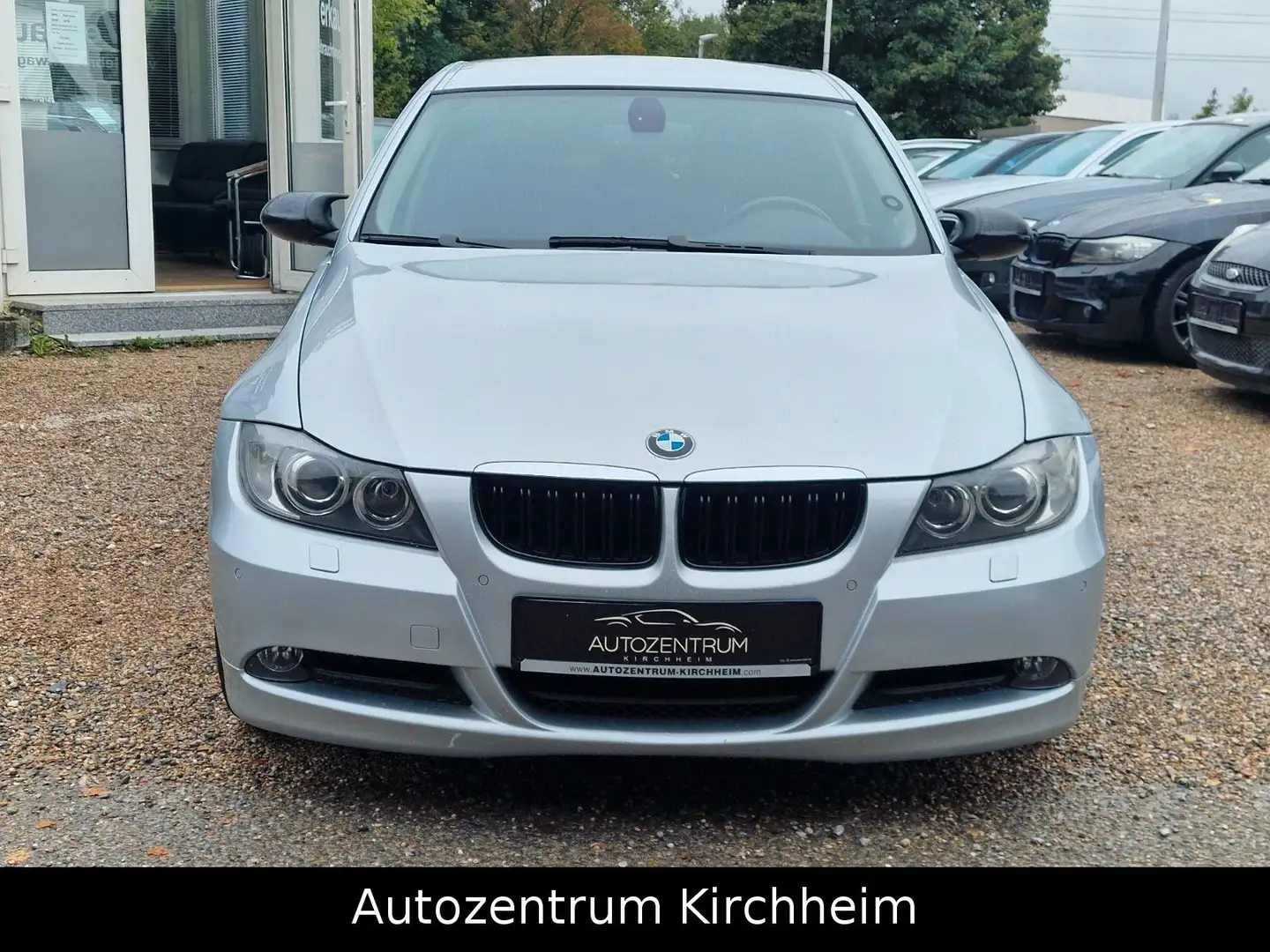 BMW 325 i **Automatik**Leder** Silber - 2