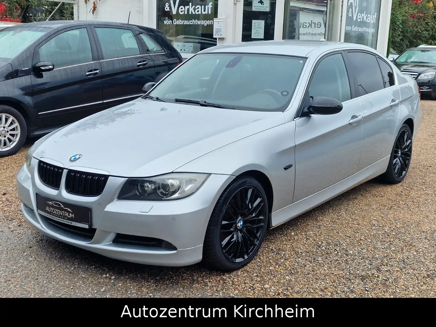 BMW 325 i **Automatik**Leder** Silber - 1
