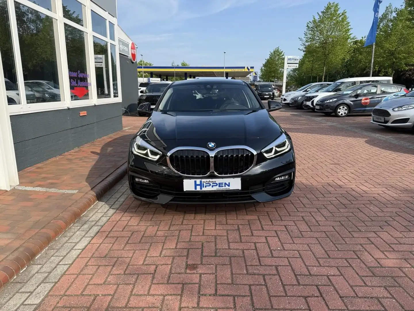 BMW 118 i Advantage Autom.Navi,ACC,PDC Negro - 2