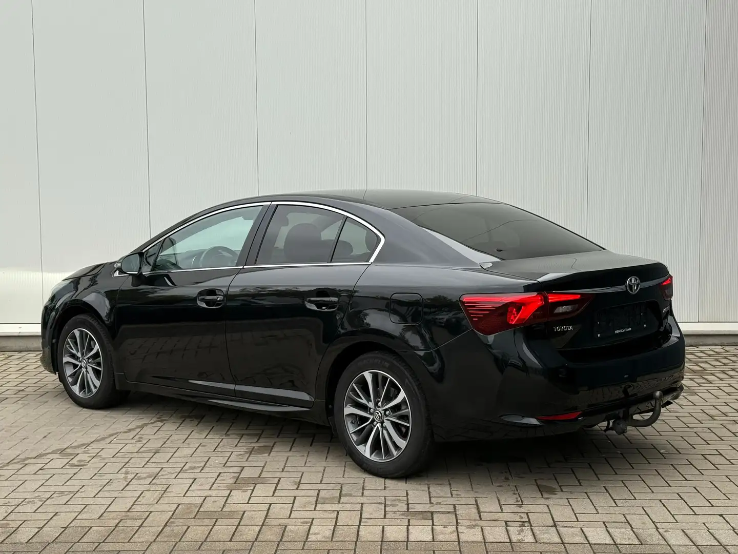 Toyota Avensis ✅1.6 D-4D GARANTIE Airco Navi Trekhaak Camera Negro - 2