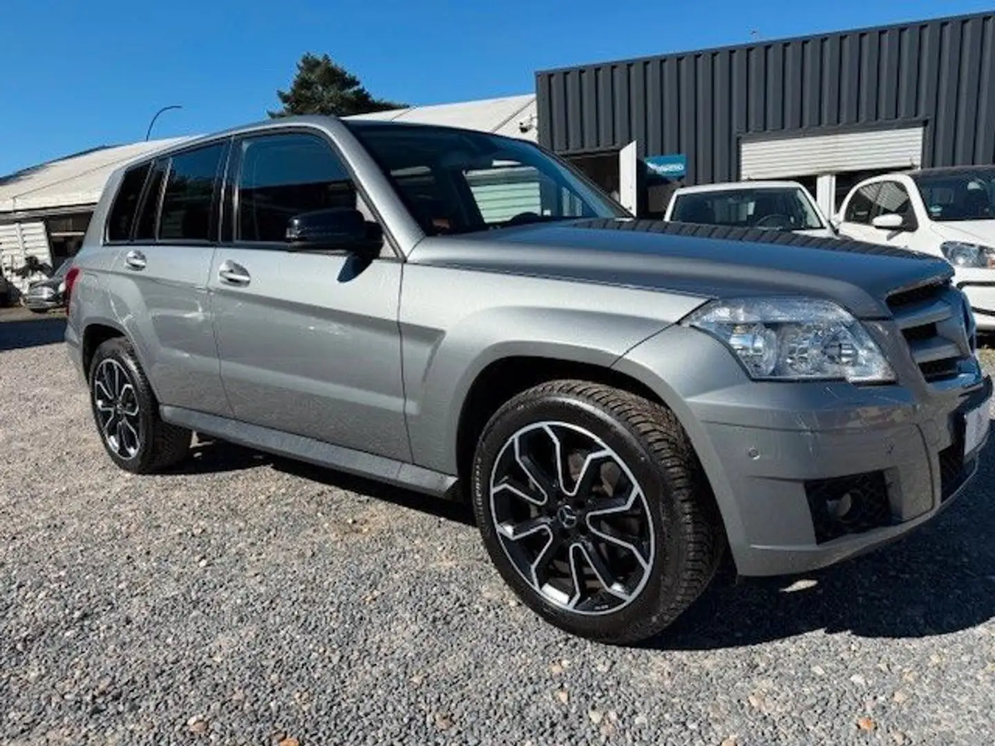 Mercedes-Benz GLK 300 4Matic --Automatik-- Silber - 1