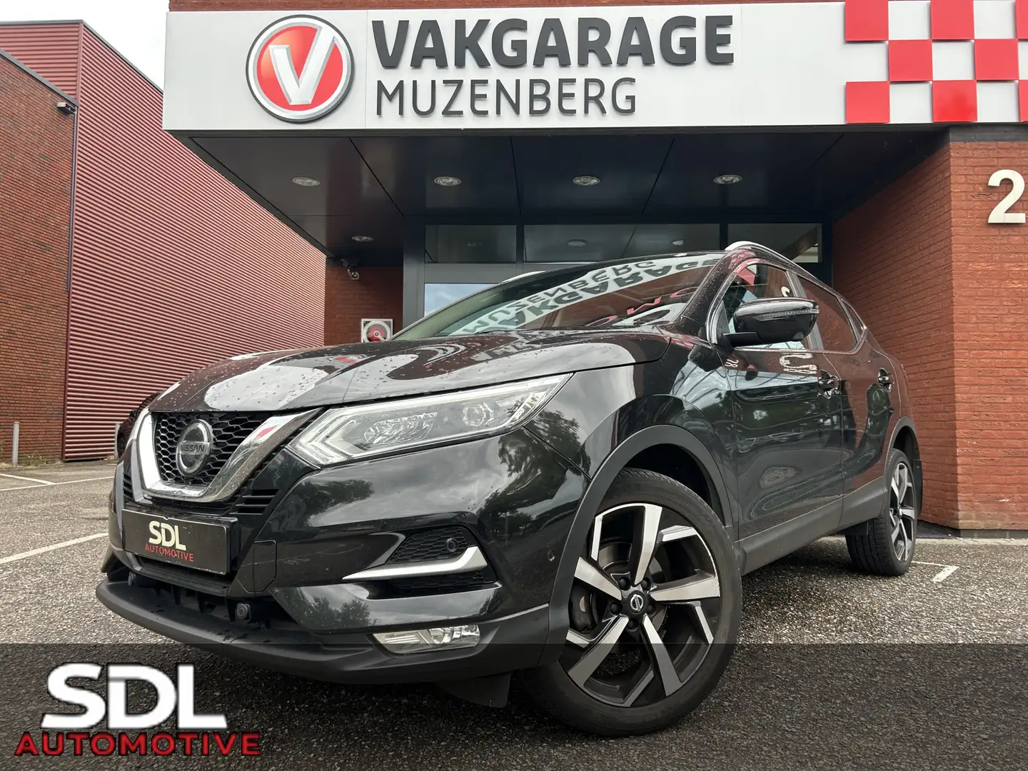 Nissan Qashqai 1.3 DIG-T 160PK!! Tekna // LED // ELEK. STOEL // 3 Nero - 1