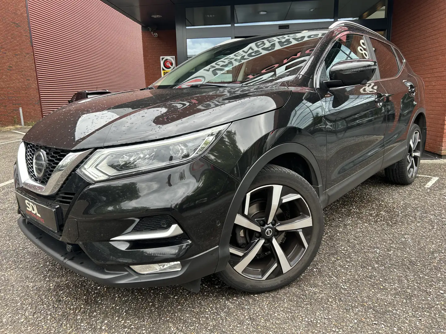 Nissan Qashqai 1.3 DIG-T 160PK!! Tekna // LED // ELEK. STOEL // 3 Nero - 2