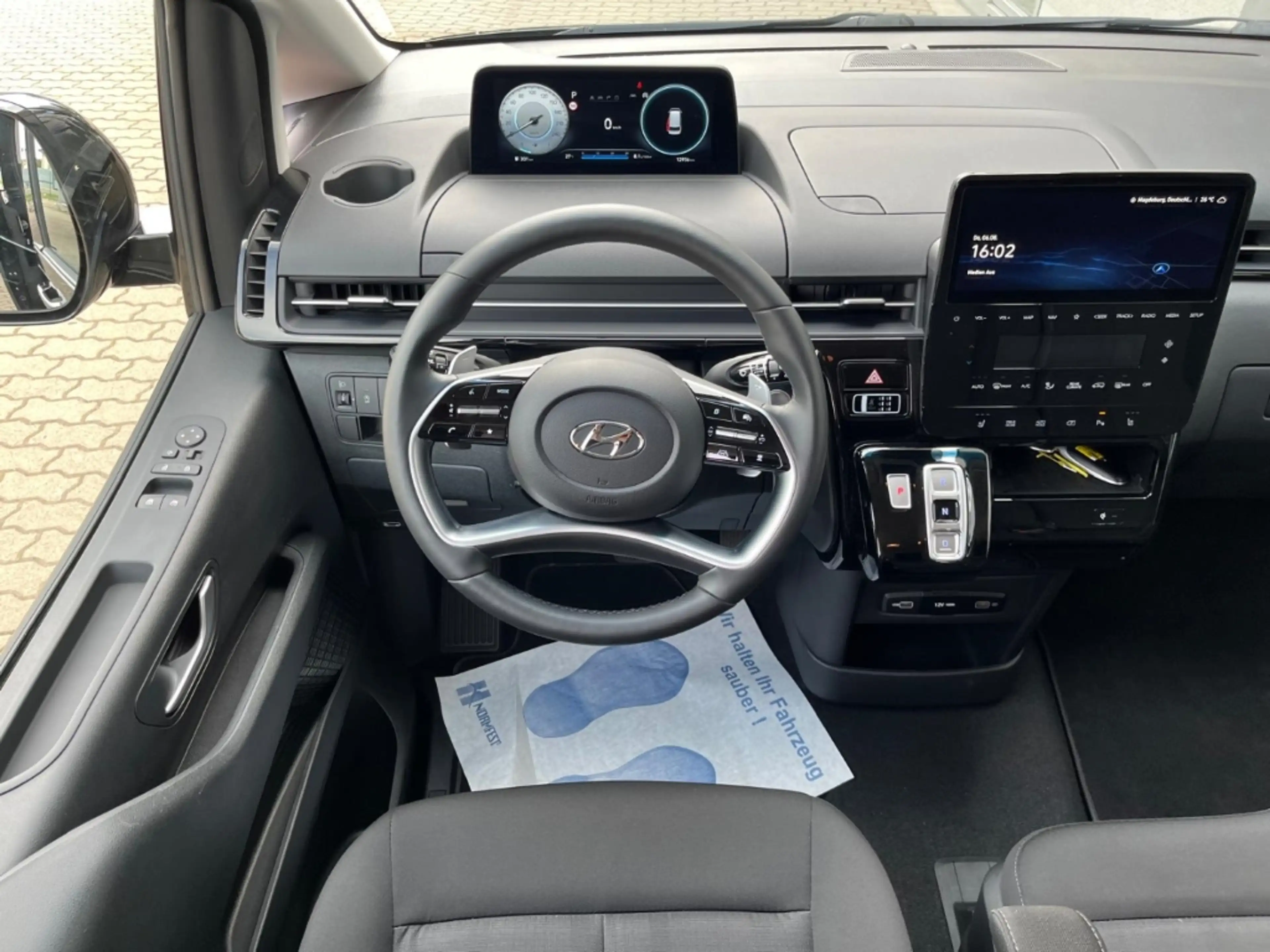 Hyundai STARIA Trend 9-Sitzer 2.2 CRDi Navi Digitales Cockpit Bo — photo 9