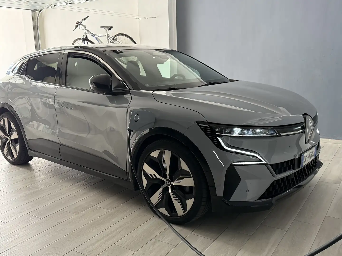 Renault Megane Megane IV E-Tech E-Tech Techno EV60 220cv AC22 Grigio - 2