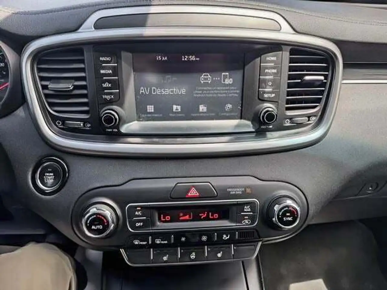 Kia Sorento photo Kia Sorento